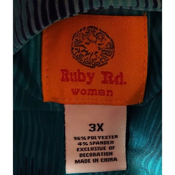 Ruby Rd. Women’s 3X Teal & Blue Zigzag Tunic  With Scoop Neck & Accents - Picture 5 of 5